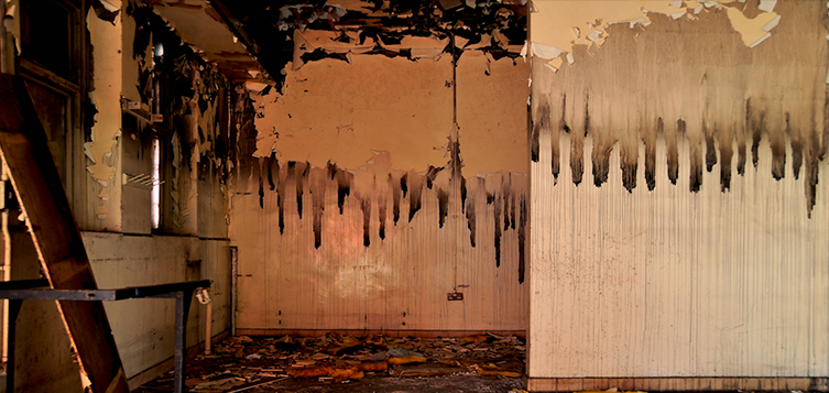 Diy Tips On How To Clean Smoke Damage - How To Clean Soot Off Walls After A Fire